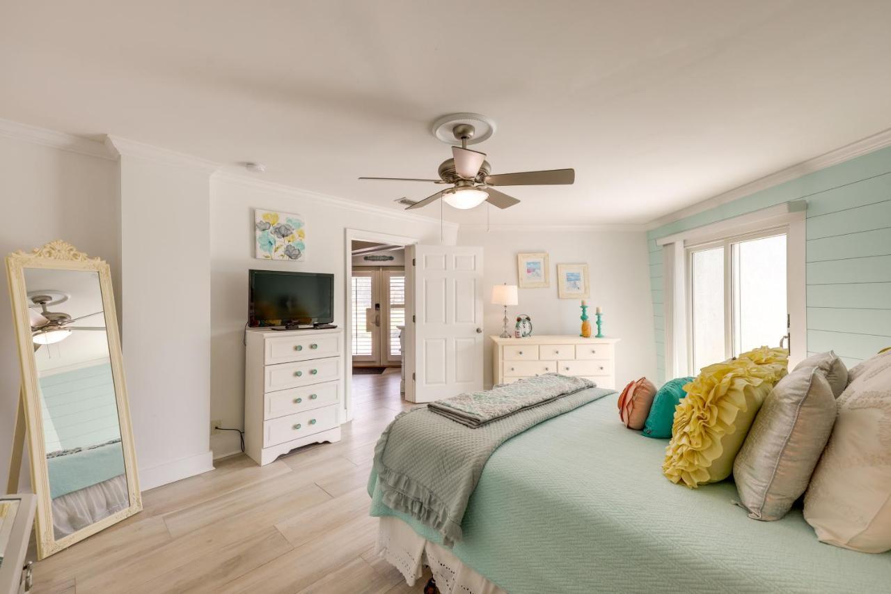 Pet-Friendly Jekyll Island Abode - Walk To Beach! Exterior photo